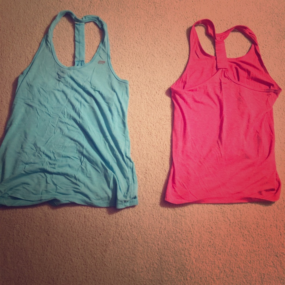 Workout tops