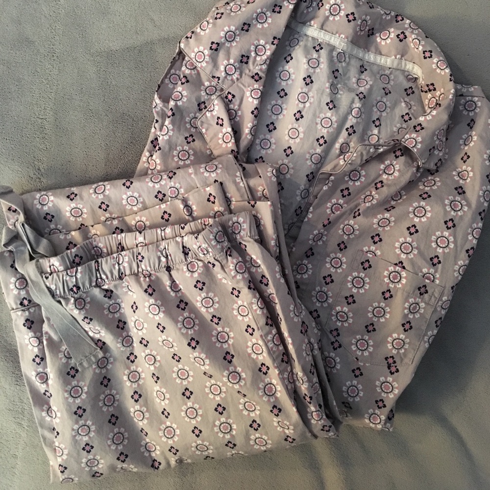 NWOT Victoria's Secret Pajama Set Size Large