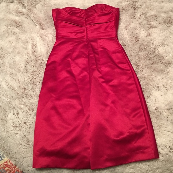 Red sweetheart strapless dress - Picture 2 of 4
