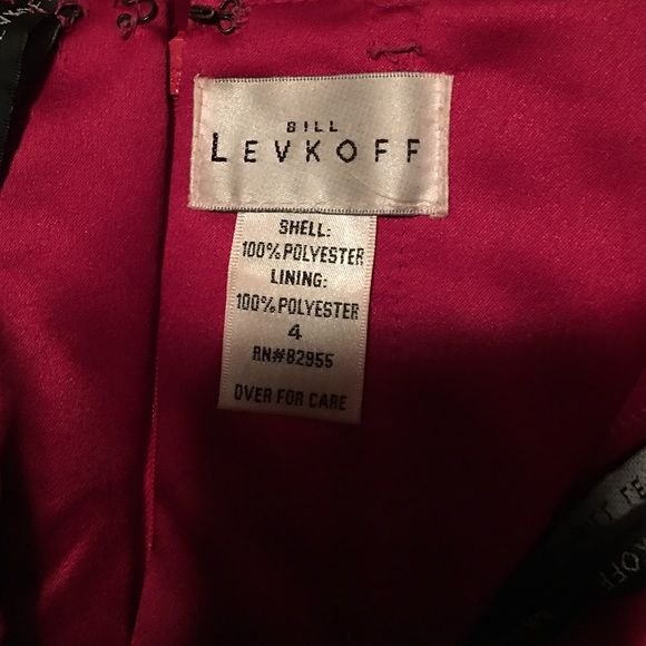 Red sweetheart strapless dress - Picture 3 of 4