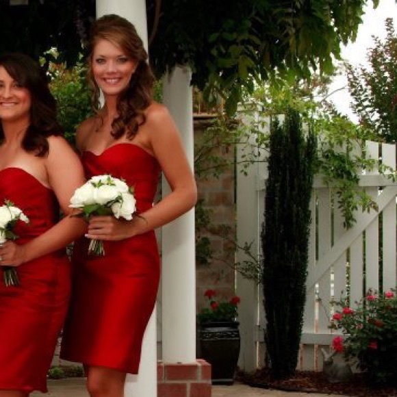 Red sweetheart strapless dress - Picture 4 of 4