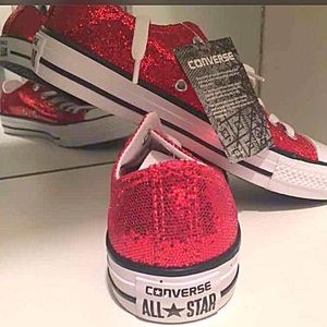 New red limited converse