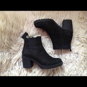 Vagabond boots