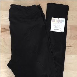 LLR Solid Black Leggings 🦄 TC