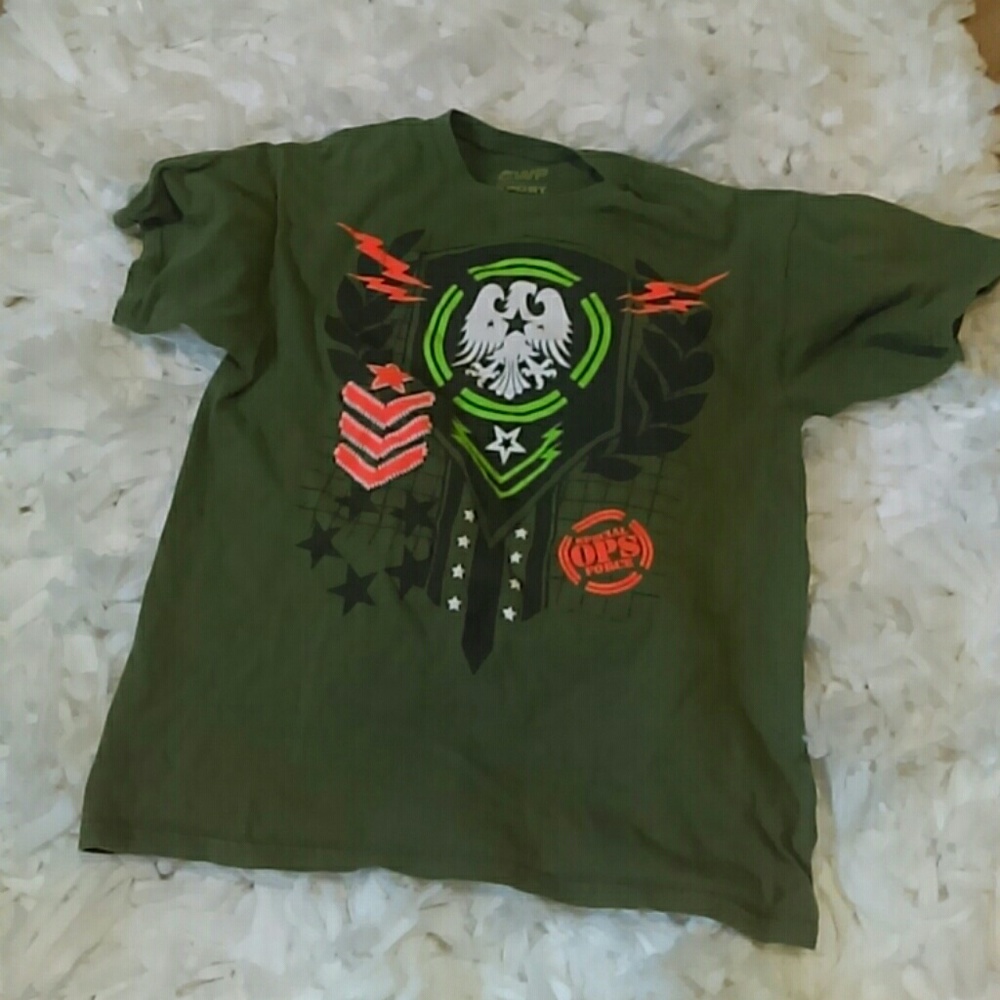 Sports shirt  has been used twice