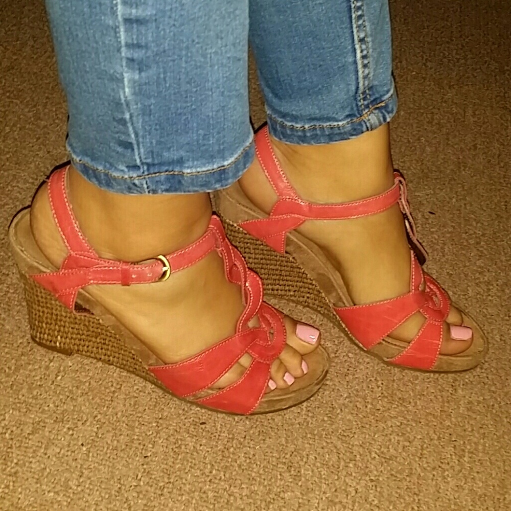 A2 by Aerosoles coral wedges