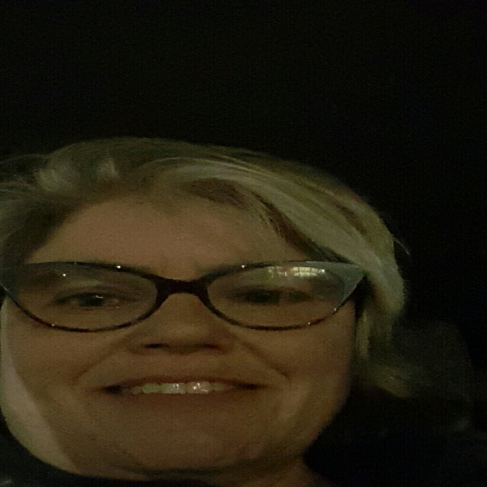 Meet your Posher, Sheri