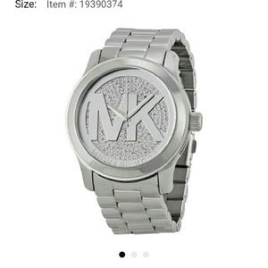 MK Watch Brand New Never Wore In Box !!!!
