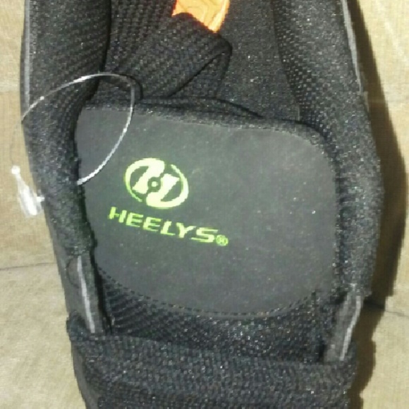 Heelys - Picture 2 of 2