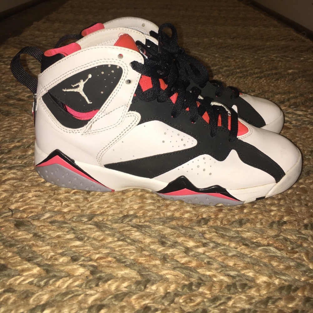 Jordan Lava 7s