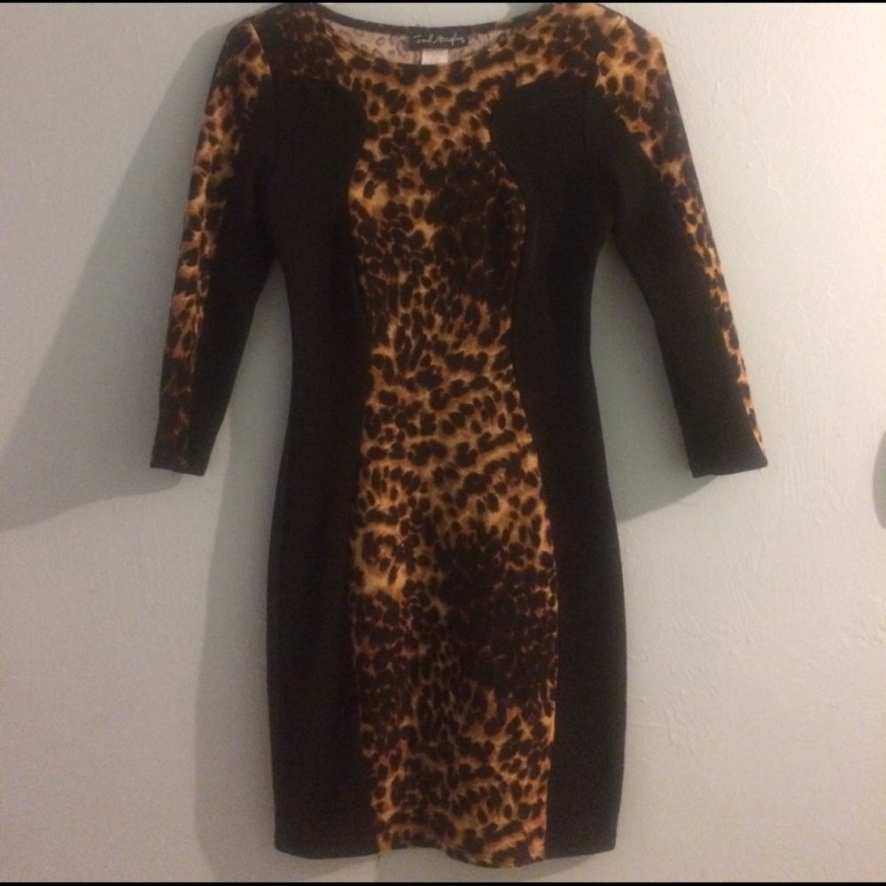 This dress is a spandex dress very well fitted