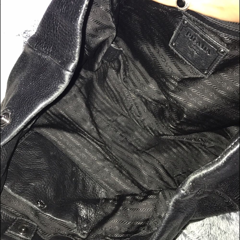 FINAL PRICE Authentic Prada Cervo shoulder bag - Picture 7 of 8