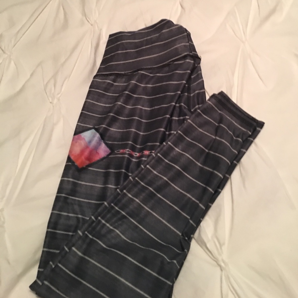 Teeki yoga pants