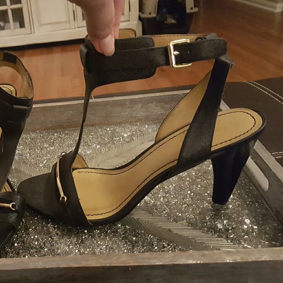 Black Nine West heels size 8.5 - Picture 3 of 3