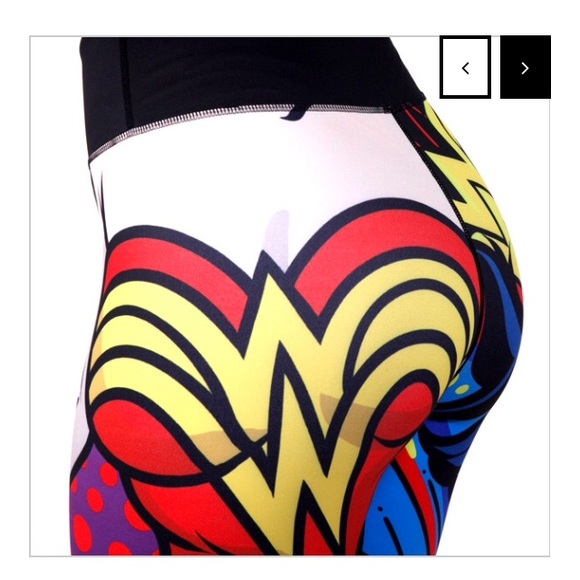 🔥Super Sale Final Markdown🔥Wonder Woman leggings - Picture 2 of 2