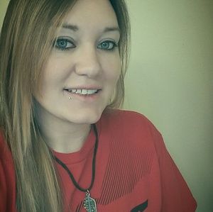 Meet your Posher, Kari