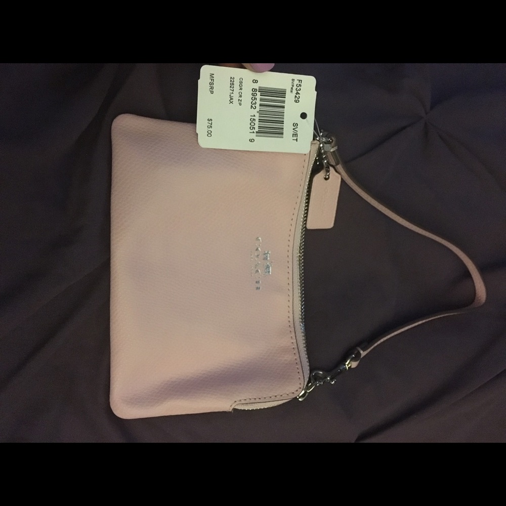 BRAND NEW COACH Wrist wallet