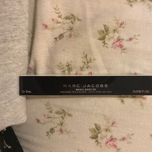 Brand new never used Marc jacobs magic marc'er #10