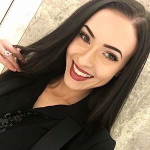 Meet your Posher, Keely