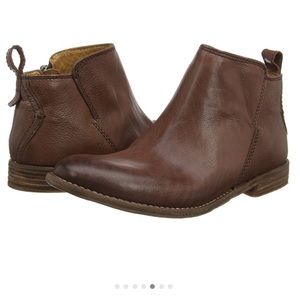 Brand new women's H by Hudson Revelin boots size37