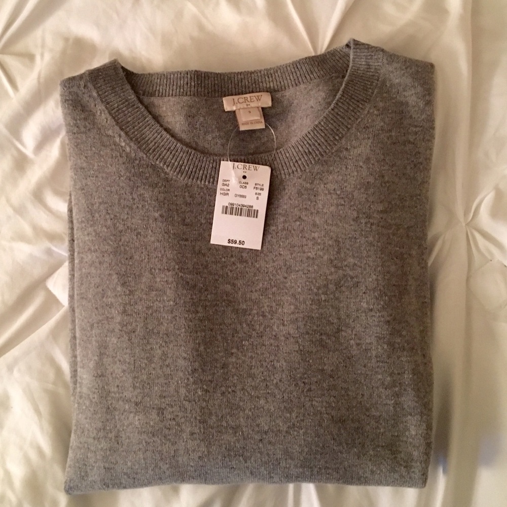 BNWT J. Crew sweater. Size small.