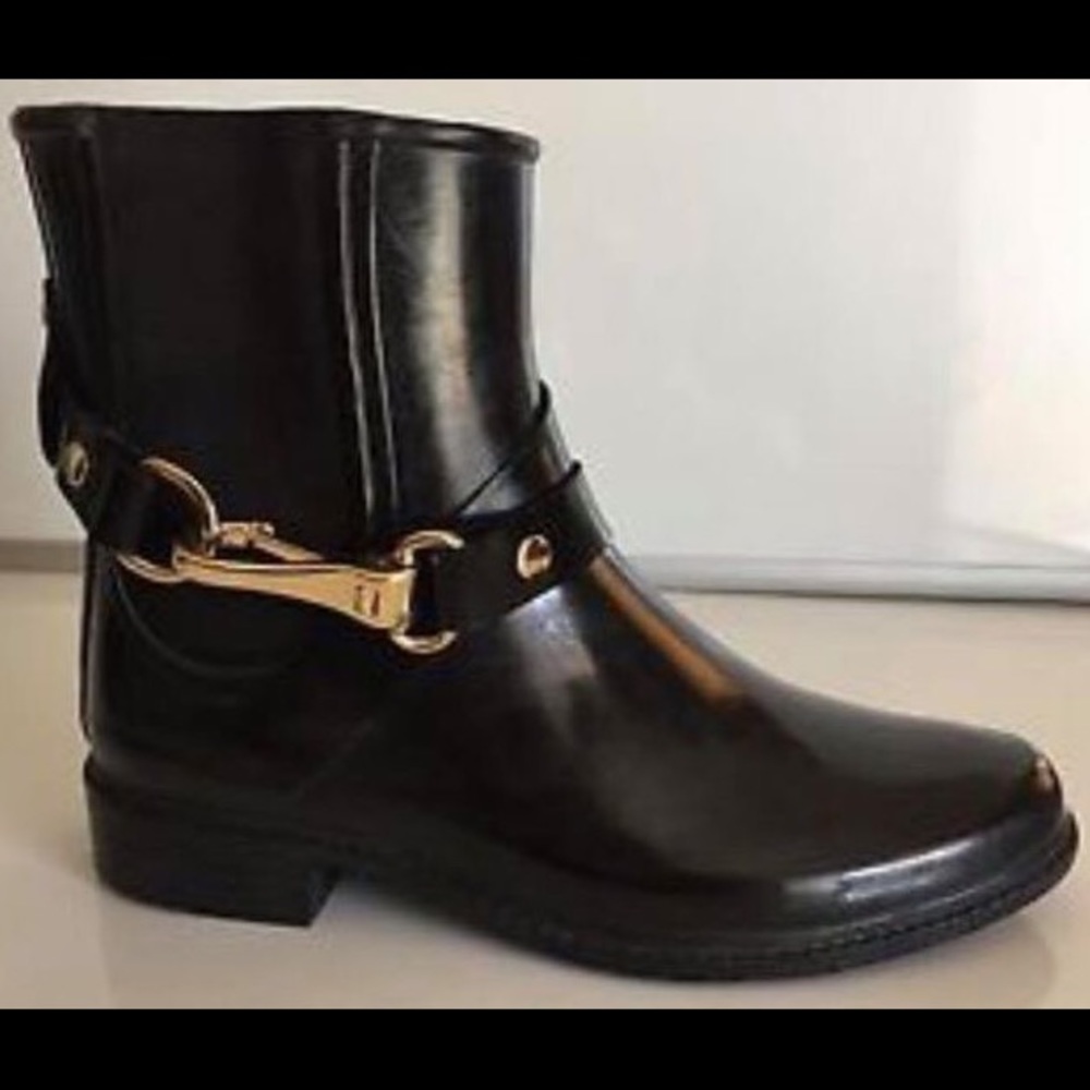 SOLD! Burberry Brit Ackmar Rainboots