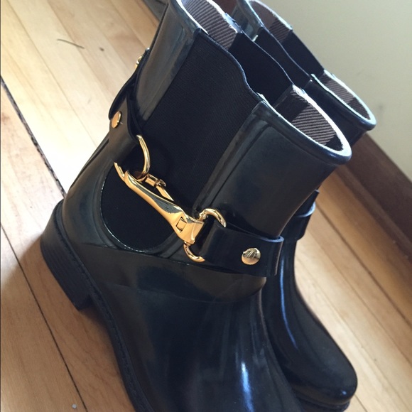 SOLD! Burberry Brit Ackmar Rainboots - Picture 2 of 4