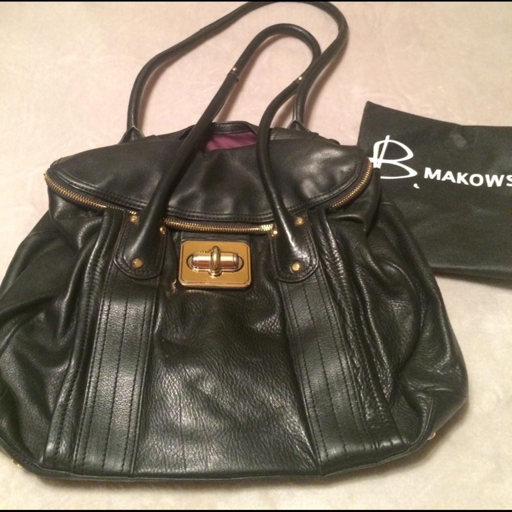 B Makowsky Leather Purse