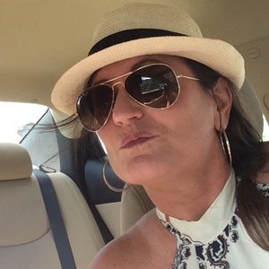 Meet your Posher, Tracey