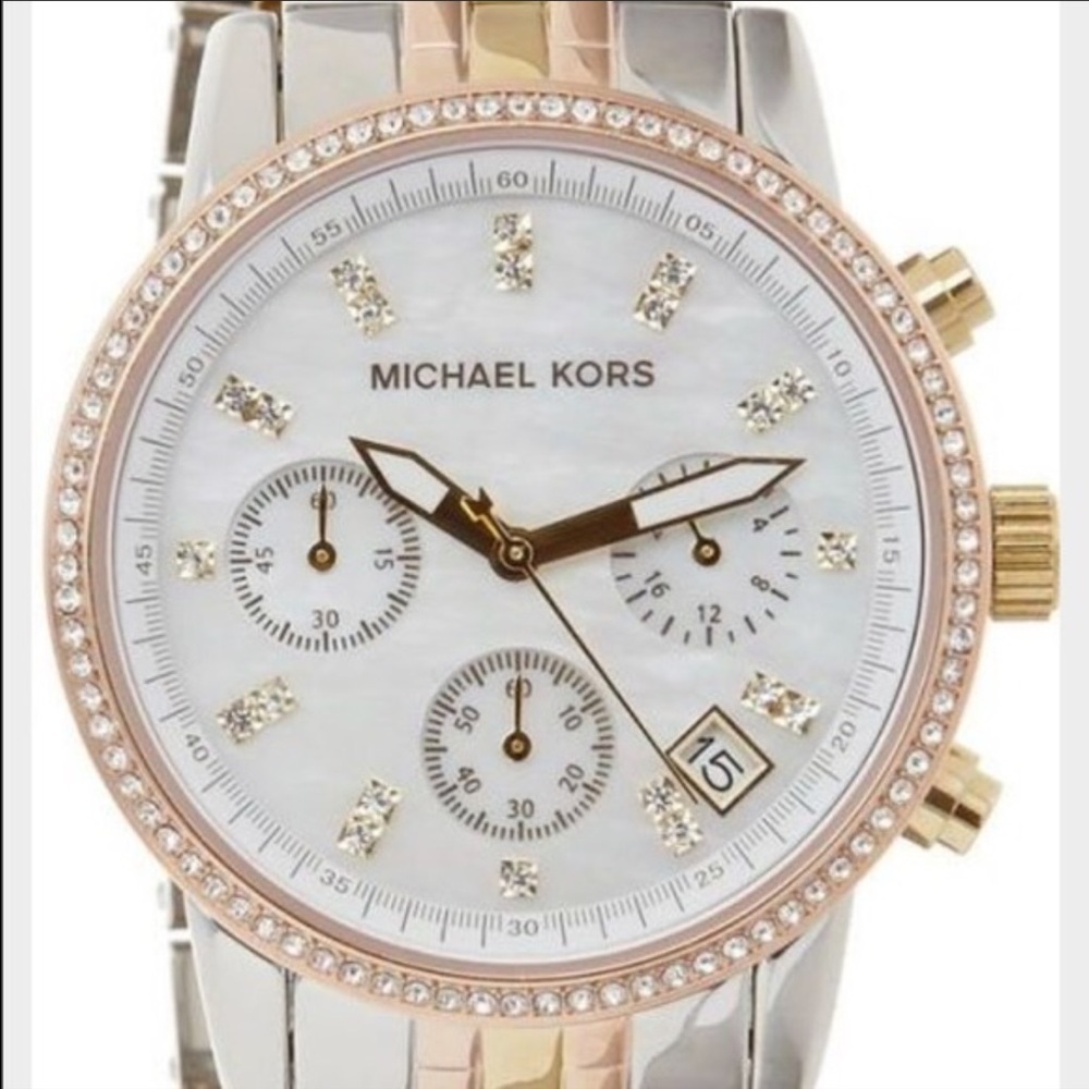Michael Kors MK5650 Watch - Picture 3 of 4