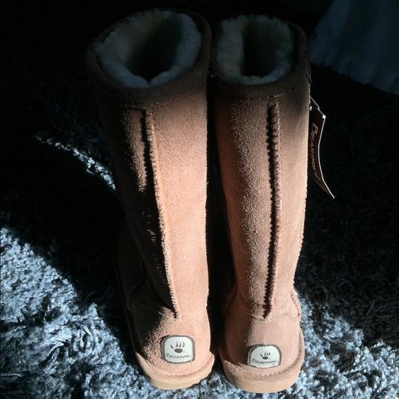 🆕 with tags!! Authentic Emma Bearpaw Boots - Picture 2 of 3