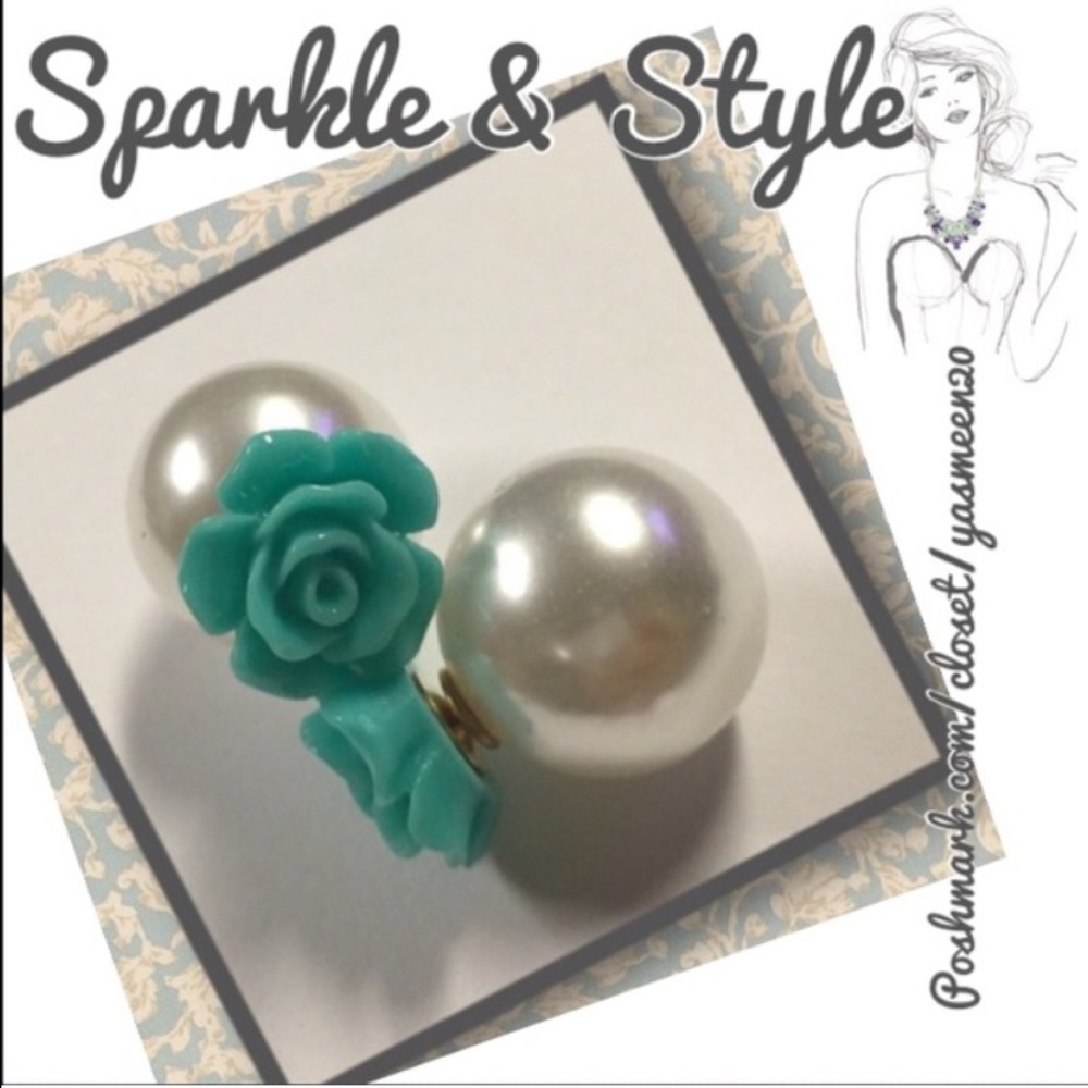✨💖Flower stud earrings ✨💖 - Picture 2 of 2