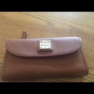 Dooney and Bourke Continental Clutch Wallet