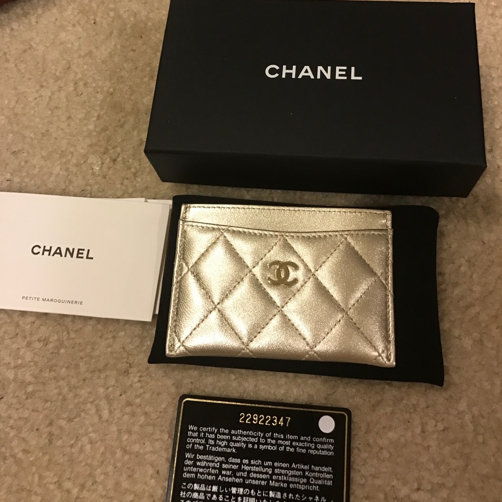 New Chanel Lambskin Light Gold Card Case