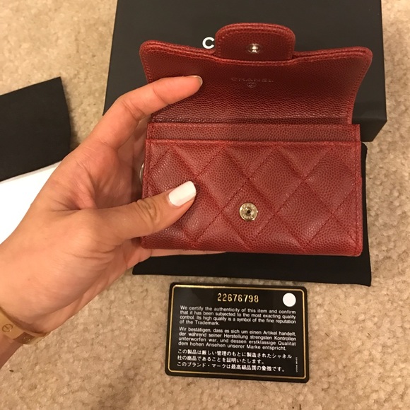 Chanel Burgundy Caviar Card Case - Picture 2 of 8