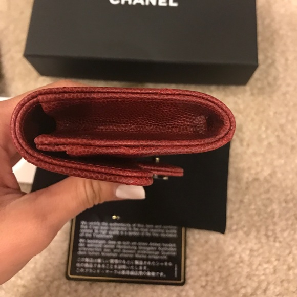 Chanel Burgundy Caviar Card Case - Picture 4 of 8