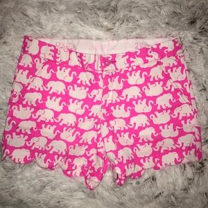 Lilly Pulitzer Tusk In Sun Shorts in Pink