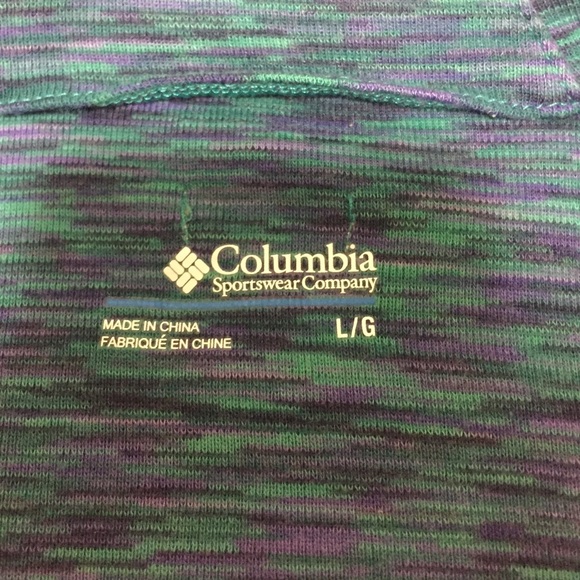 COLUMBIA HALF ZIP PULL OVER - Picture 2 of 3