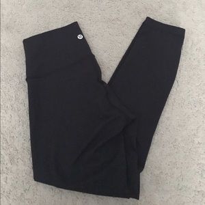 Black lululemon high times 7/8 pant size 6