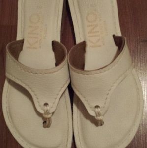 Kino sandals