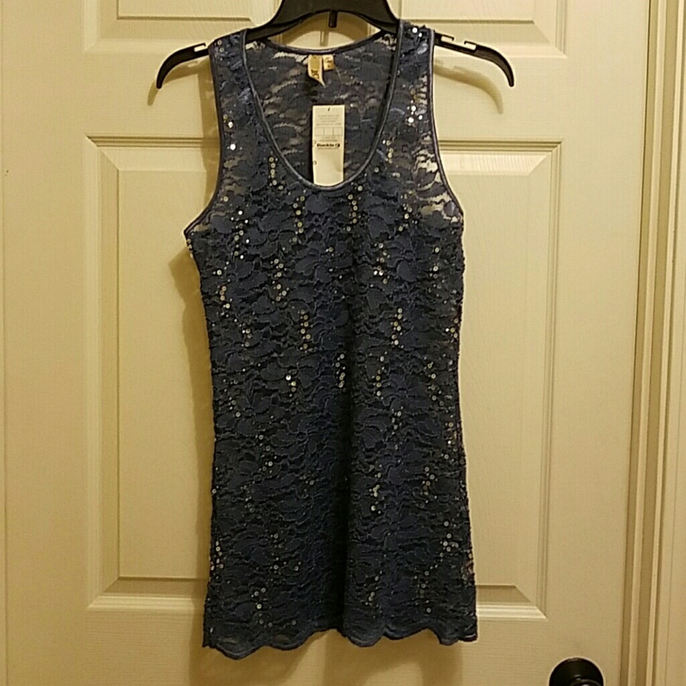 BKE sequin tank top New w/ tags.