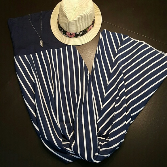 Dresses & Skirts - NWT Navy Blue Striped Maxi Dress Size Small