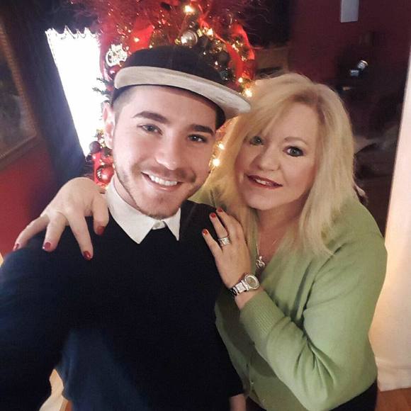 Meet your Posher, Christopher - Picture 1 of 1