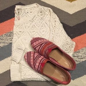 TOMS Red Tribal Classics, Size 8, Worn Once