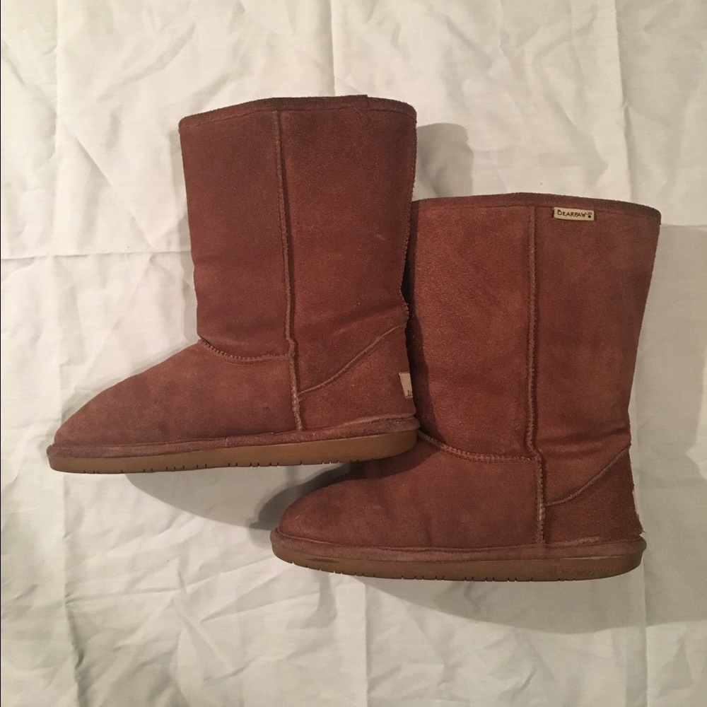 Bear Paw short winter boots