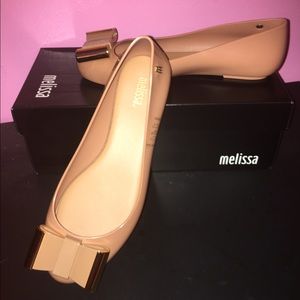 Melissa nude flats