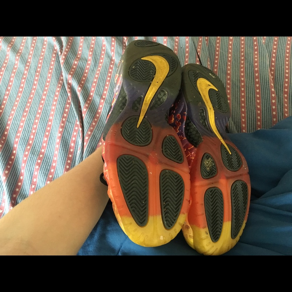 FOAMS - Picture 5 of 5