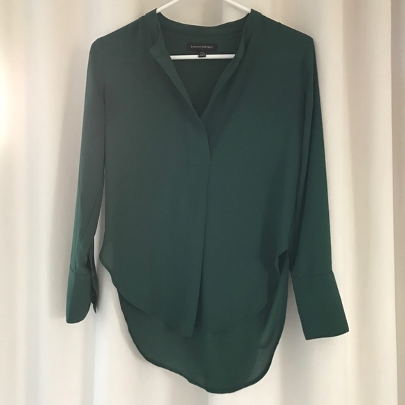 Banana Republic Tops - Banana Republic Blouse