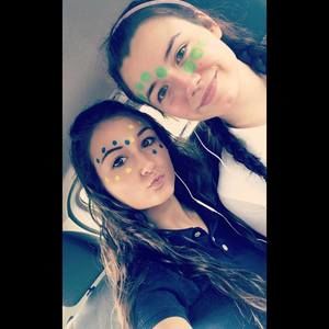 Meet your Posher, Olivia