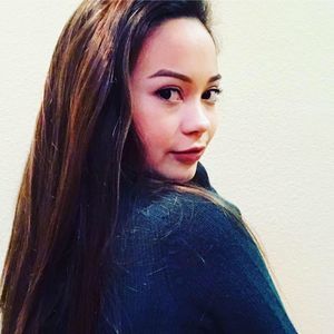 Meet your Posher, Anika